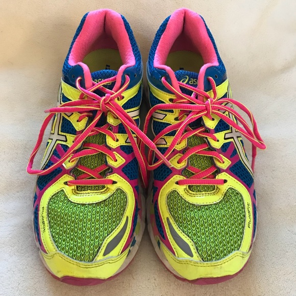 asics gel kayano womens size 10